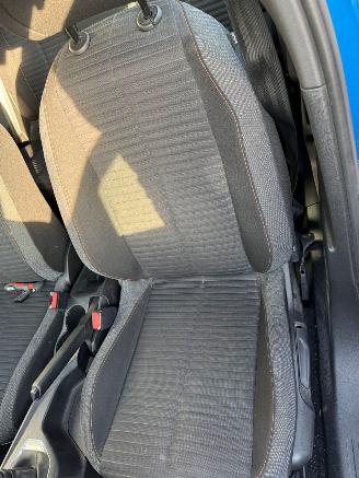 Peugeot 2008 1.2 PureTech Active Pack BJ 2022 118.644 KM picture 15