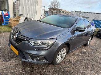 Auto incidentate Renault Mégane 1.3 TCe Limited 2019/6