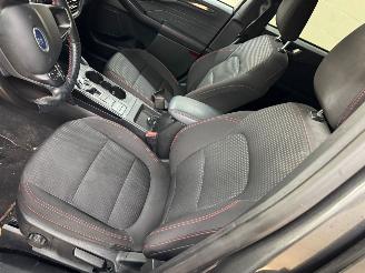 Ford Kuga 2.5 AUTOMAAT PHEV ST-Line BJ 2023 130.021 KM picture 12