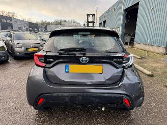 Toyota Yaris 1.5 Hybrid Dynamic AUTOMAAT BJ 2023 39.373 KM picture 4