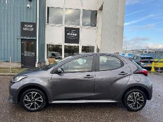 Toyota Yaris 1.5 Hybrid Dynamic AUTOMAAT BJ 2023 39.373 KM picture 2