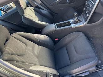 Volvo S-60 2.0T Intro Edition BJ 2011 223.153 KM picture 14