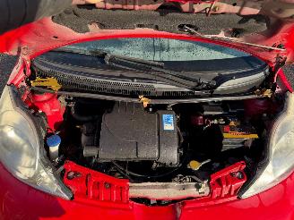 Peugeot 107 1.0-12V XR BJ 2009 239.000 KM picture 12