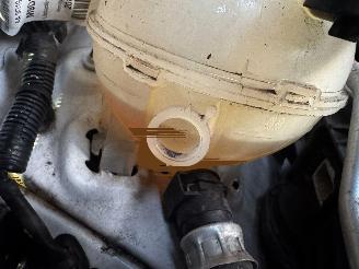 Peugeot Partner 1.6 BlueHDI Premium picture 8