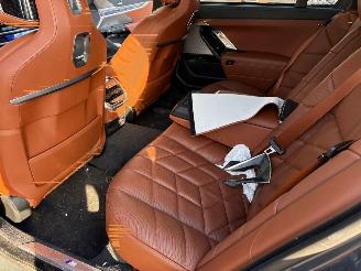 BMW 7-serie 750e xDrive picture 35