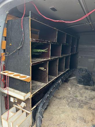 Volkswagen Transporter 2.0 TDI L2H1 DC Comfortline BJ 2011 194.409 KM picture 8