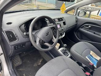 Kia Rio 1.2 CVVT Plus Pack BJ 2012 201.167 KM picture 7