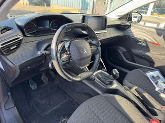 Peugeot 208 1.2 PureTech Active picture 9