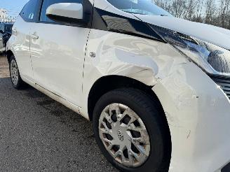 Toyota Aygo 1.0 VVT-i AUTOMAAT X PLAY picture 4