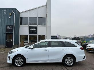 Kia Ceed Sportswagon 1.0 T-GDi DynamicLine picture 2