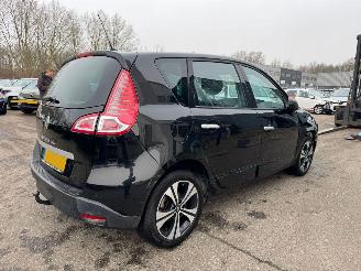 Renault Scenic 2.0 Bose AUTOMAAT picture 4