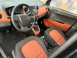 Hyundai I-10 1.0i i-Motion Comfort picture 9