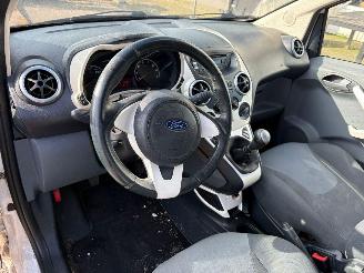 Ford Ka 1.2 Titanium X picture 8
