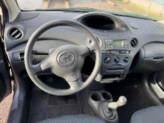 Toyota Yaris 1.0 VVT-i Idols picture 10