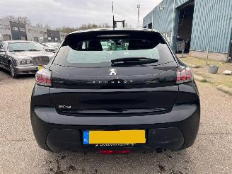 Peugeot 208 1.2 PureTech Active Pack picture 4