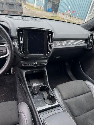 Volvo XC40 Recharge P8 AWD R-Design picture 23