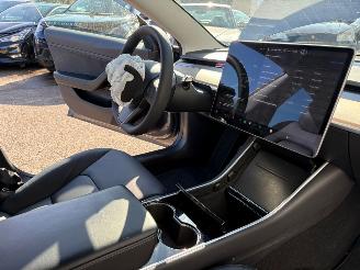 Tesla Model 3 Long Range AWD 75 kWh picture 13