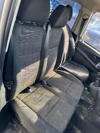 Mercedes Vito Tourer 109 CDI Base Lang 9 P picture 13