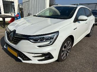 Coche accidentado Renault Mégane 1.3 AUTOMAAT TCe 140PK Techno 2022/12