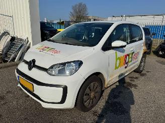 Unfallwagen Volkswagen Up! 1.0 2021/7
