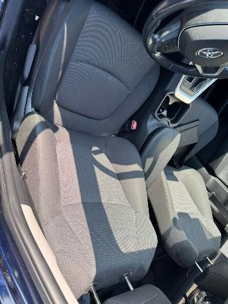 Toyota Rav-4 2.5 AUTOMAAT Hybrid Comfort picture 16