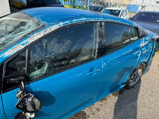 Toyota Prius 1.8 AUTOMAAT Executive picture 2