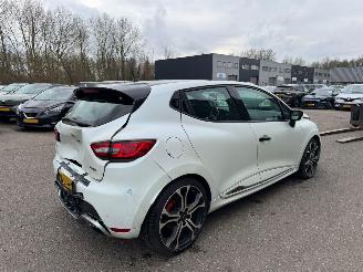 Renault Clio 1.6 AUTOMAAT 220 PK R.S. Trophy picture 4