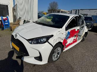 skadebil auto Toyota Yaris 1.5 AUTOMAAT Hybrid 115 Comfort 2025/1