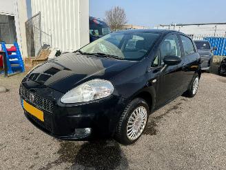 Unfallwagen Fiat Grande Punto 1.4 Dynamic 2007/11