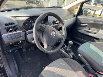 Fiat Grande Punto 1.4 Dynamic picture 8