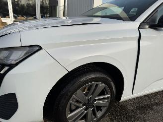 Peugeot 308 1.2 PureTech Active Pack Business picture 7