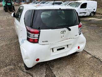 Toyota iQ 1.0 VVTi Comfort picture 3