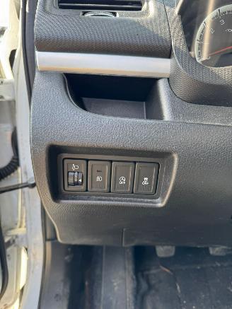 Suzuki Swift 1.2 Bandit EASSS picture 15