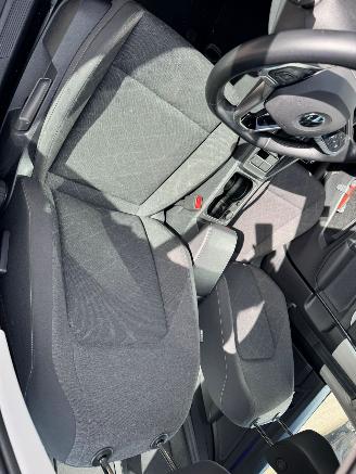 Volkswagen Golf Variant 1.0 TSI Life picture 17