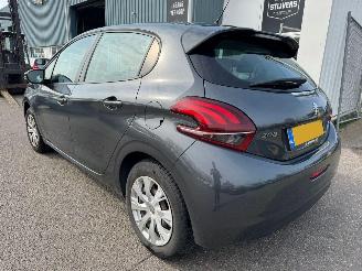 Peugeot 208 1.2 PureTech Blue Lion picture 3