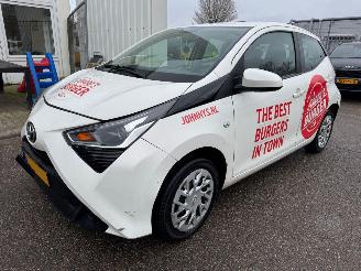  Toyota Aygo 1.0 VVT-i x-play 2021/7