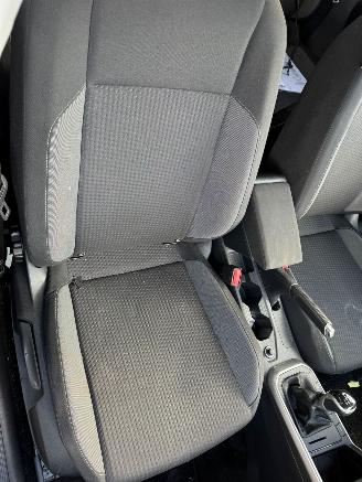 Volkswagen Polo 1.0 TSI Life picture 16