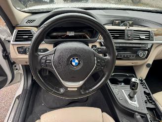 BMW 3-serie 320i  AUTOMAAT Luxury Edition picture 11