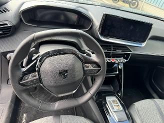 Peugeot 2008 1.2 AUTOMAAT PureTech 130 Allure picture 13