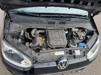 Volkswagen Up! 1.0 move up! BlueMotion picture 7