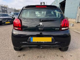 Peugeot 108 1.0 e-VTi Allure picture 4