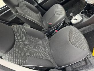 Peugeot 107 1.0 AUTOMAAT Active picture 15