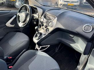 Ford Ka 1.2 Titanium X start/stop picture 13