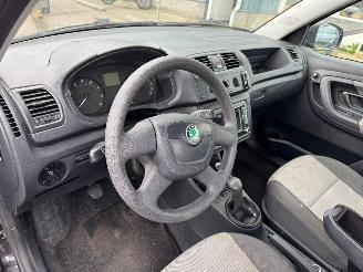 Skoda Fabia 1.2-12V Go picture 8