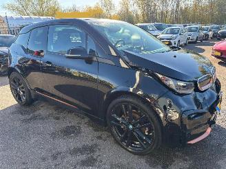 BMW i3 S 120Ah 42 kWh RoadStyle Edition picture 8