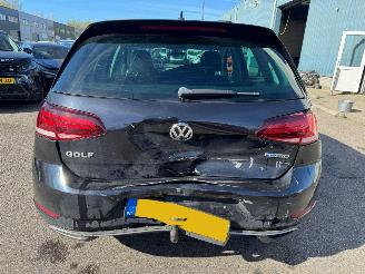 Volkswagen Golf 1.5 TSI Comfortline Business picture 4