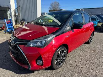 uszkodzony samochody osobowe Toyota Yaris 1.5 AUTOMAAT Hybrid Dynamic Bi-Tone 2019/6