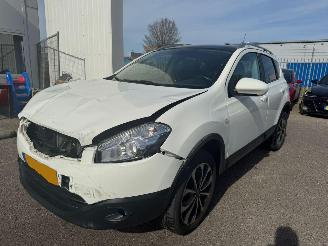 Coche accidentado Nissan Qashqai 1.6 Connect Edition 2012/6