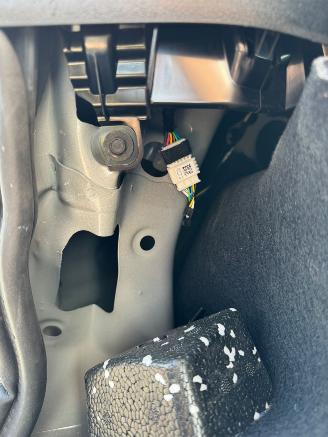 BMW iX2 eDrive20 67 kWh picture 17