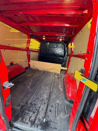 Ford Transit Custom 340 2.0 TDCI L2H1 Ambiente picture 5